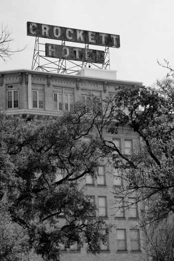 Crockett Hotel